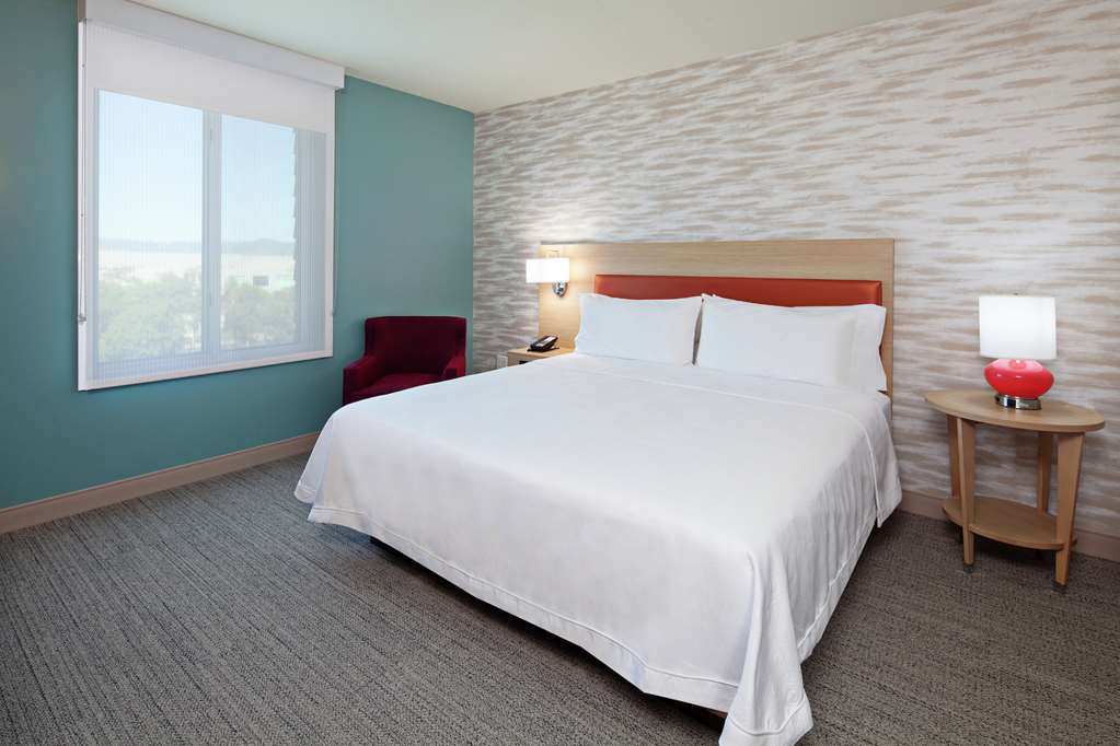 Фото Home2 Suites by Hilton Alameda Oakland Airport