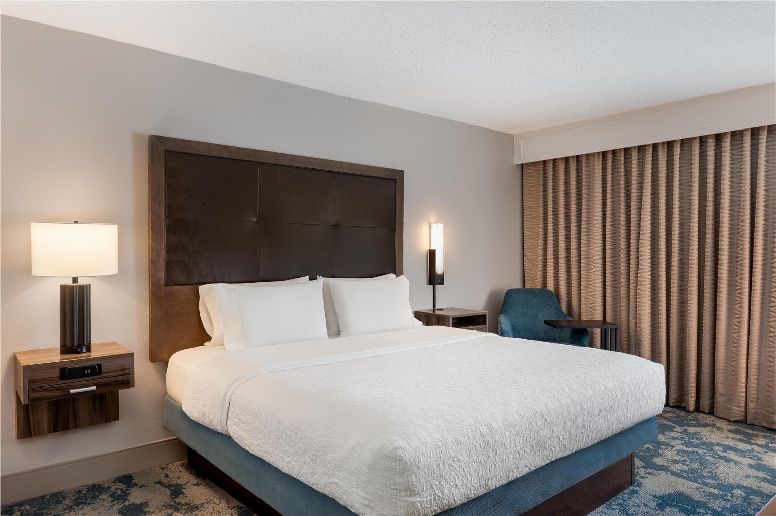 Фото Hampton Inn South Hill