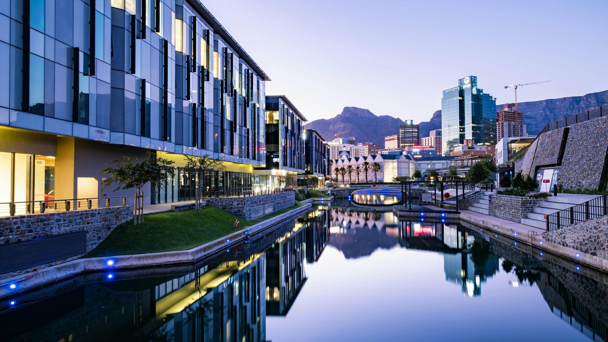 Фото Holiday Inn Express Cape Town City Centre