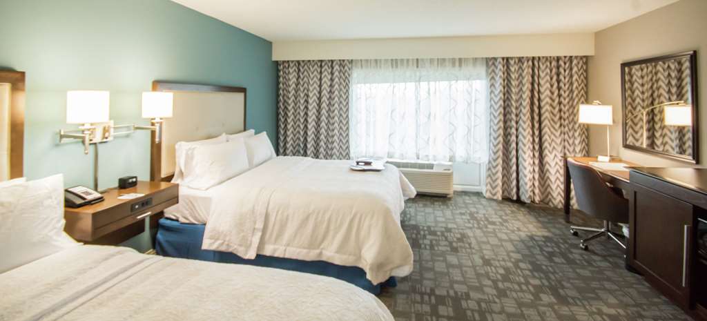 Фото Hampton Inn & Suites Orlando At SeaWorld
