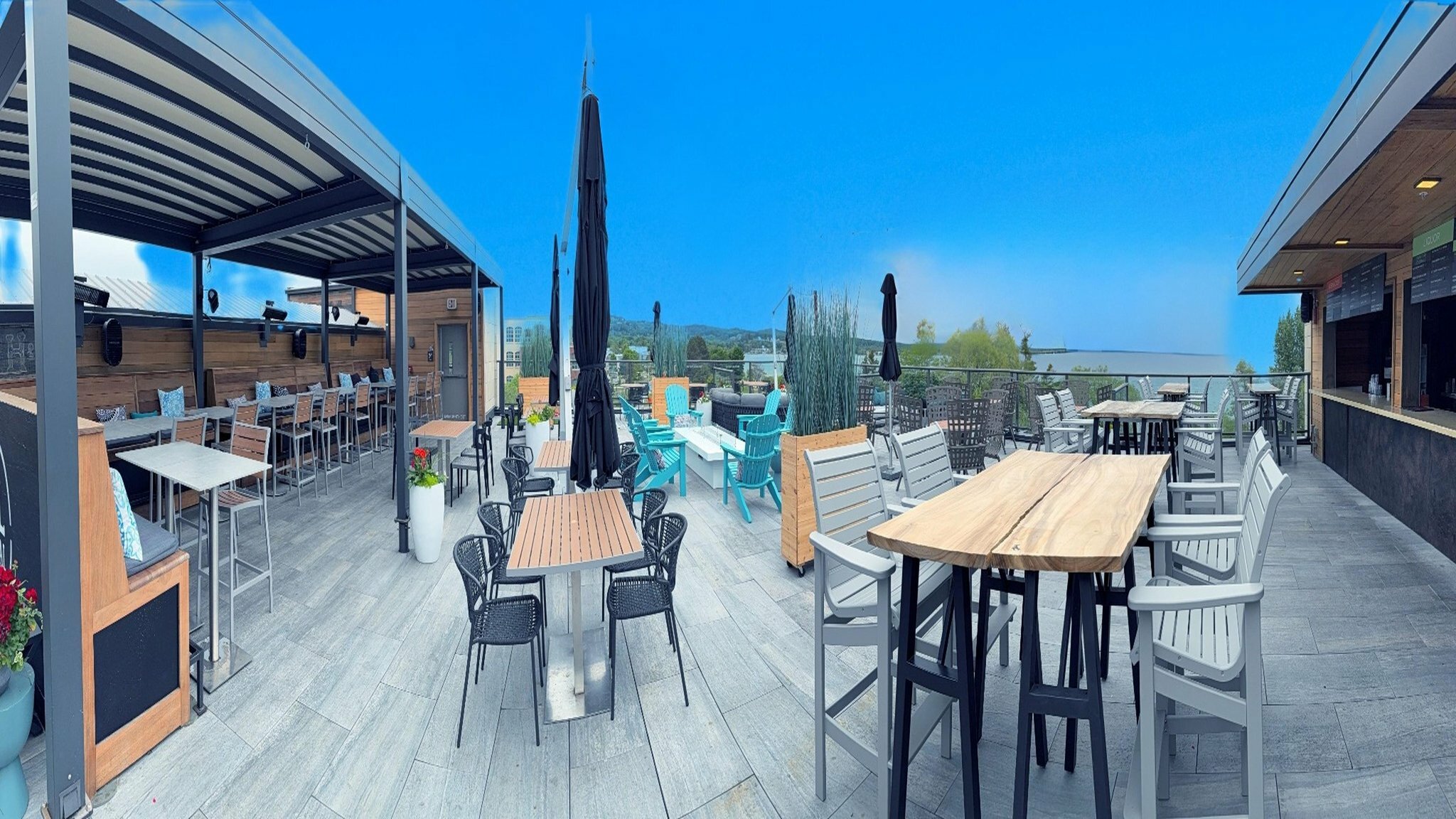 Фото Hotel Indigo Traverse City, an Ihg Hotel