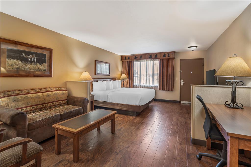 Фото Best Western Plus Kelly Inn & Suites