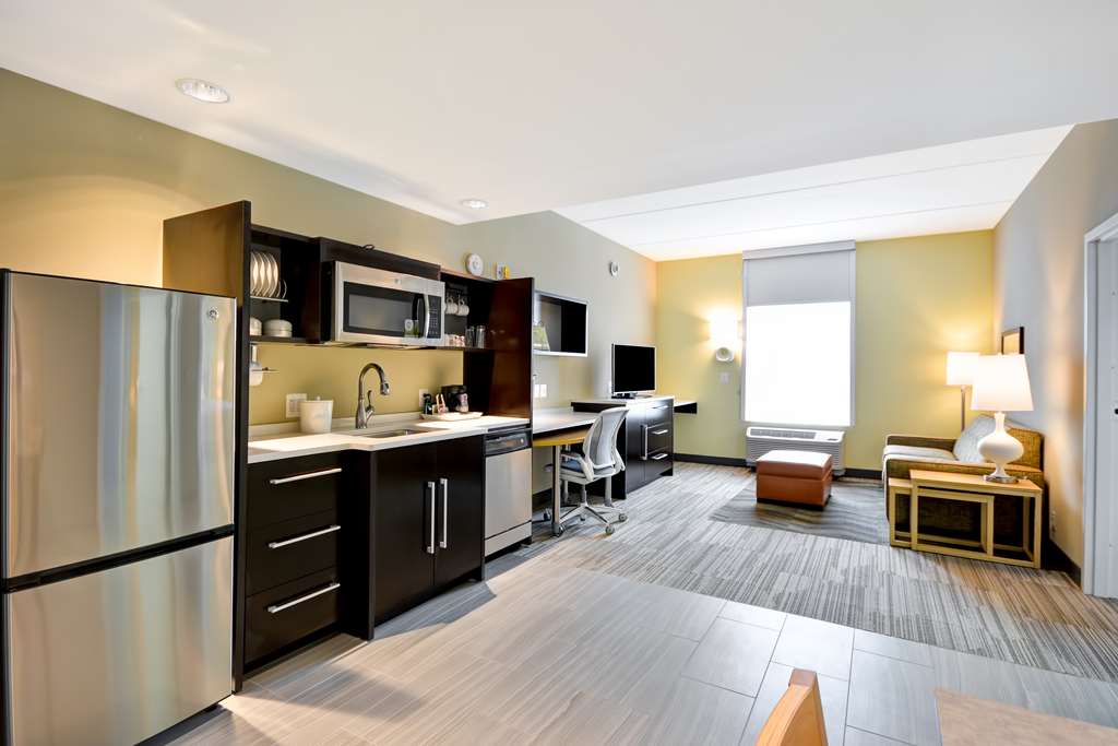 Фото Home2 Suites by Hilton Charles Town