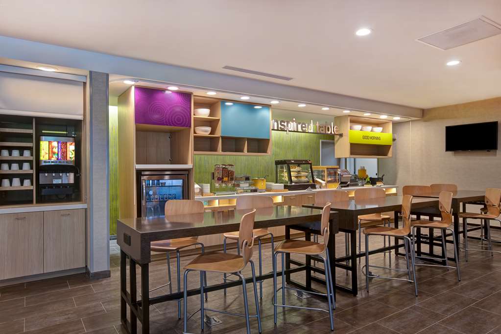 Фото Home2 Suites by Hilton Charlotte Northlake