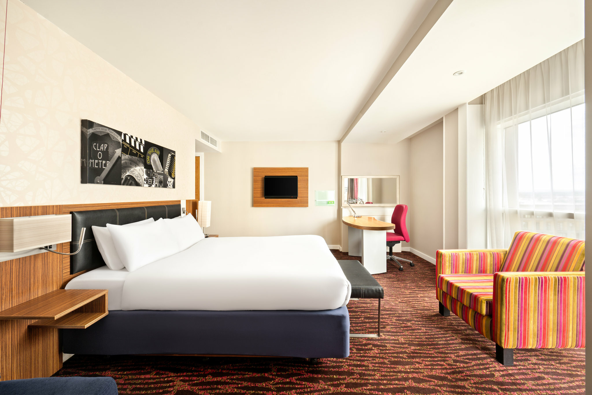 Фото Holiday Inn Manchester - MediaCityUK