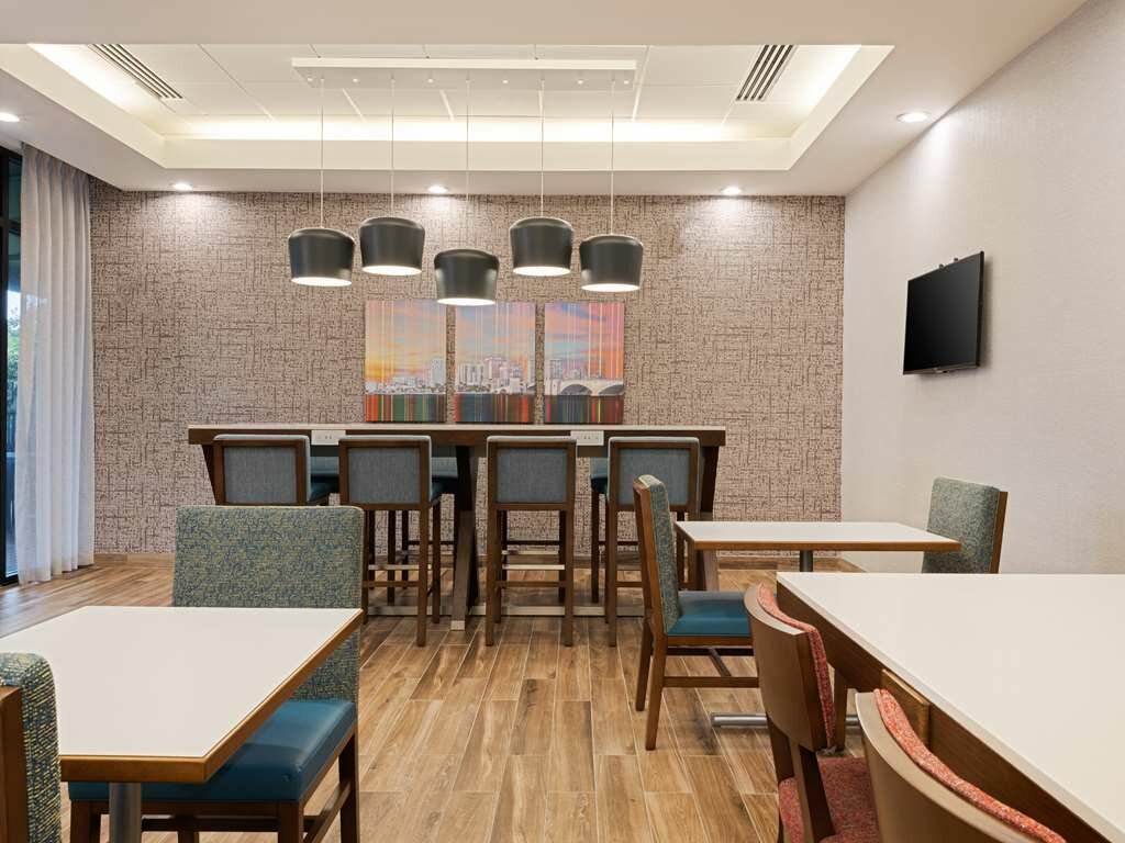 Фото Hampton Inn West Palm Beach Florida Turnpike