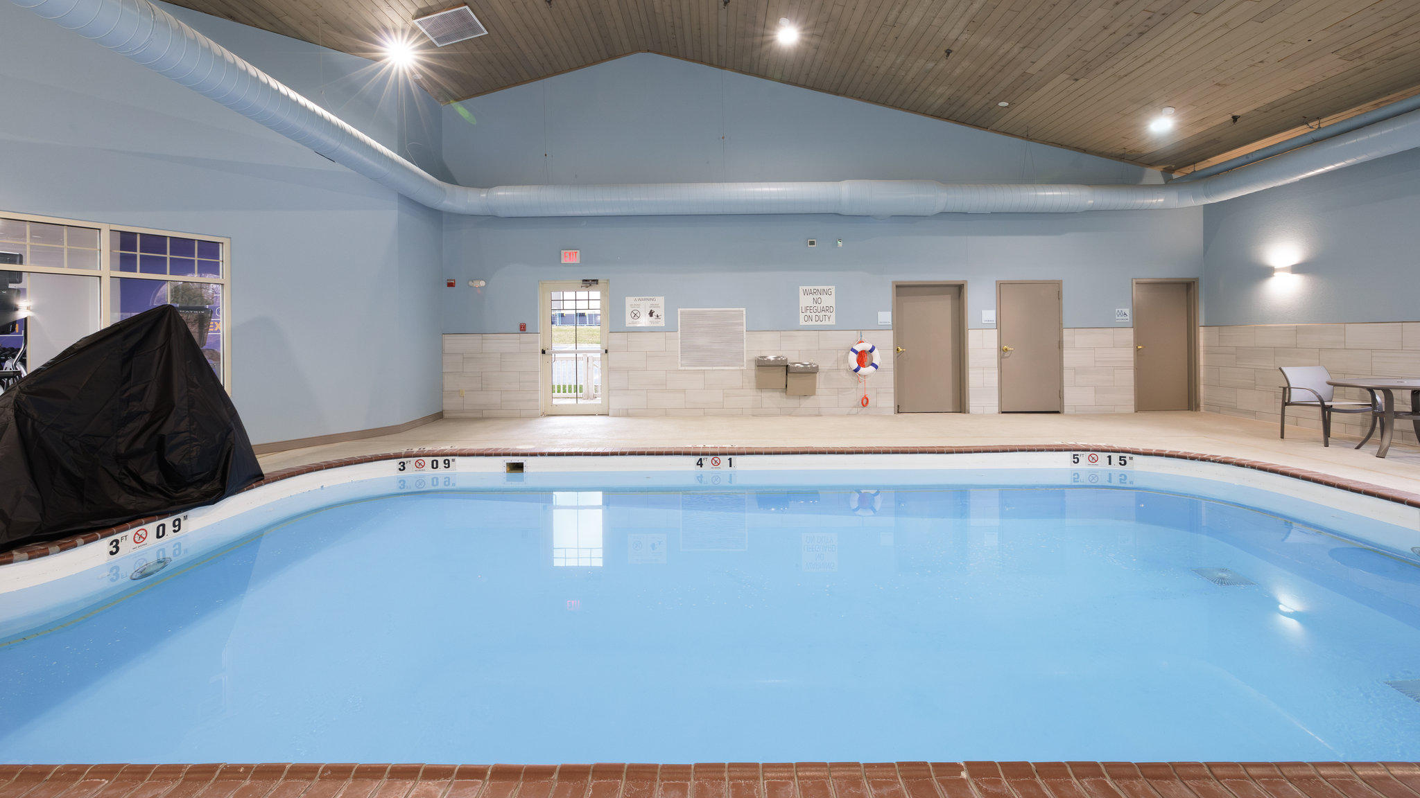 Фото Holiday Inn Express & Suites Zion by IHG