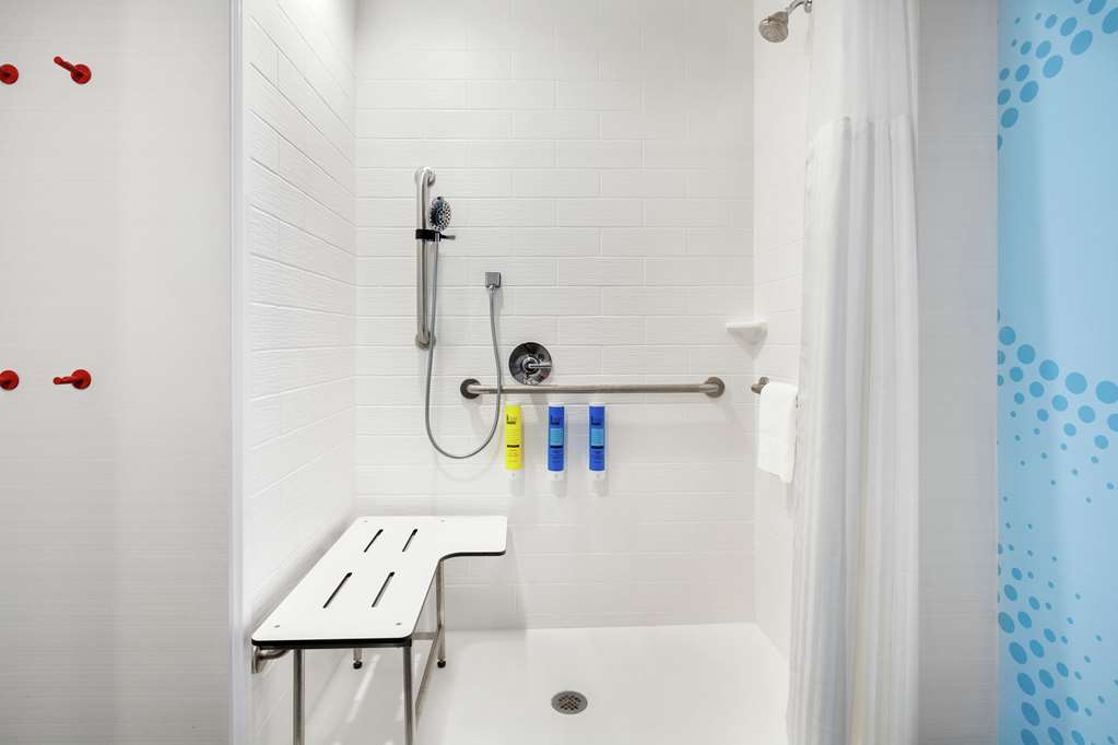 Фото Tru by Hilton Lake Charles
