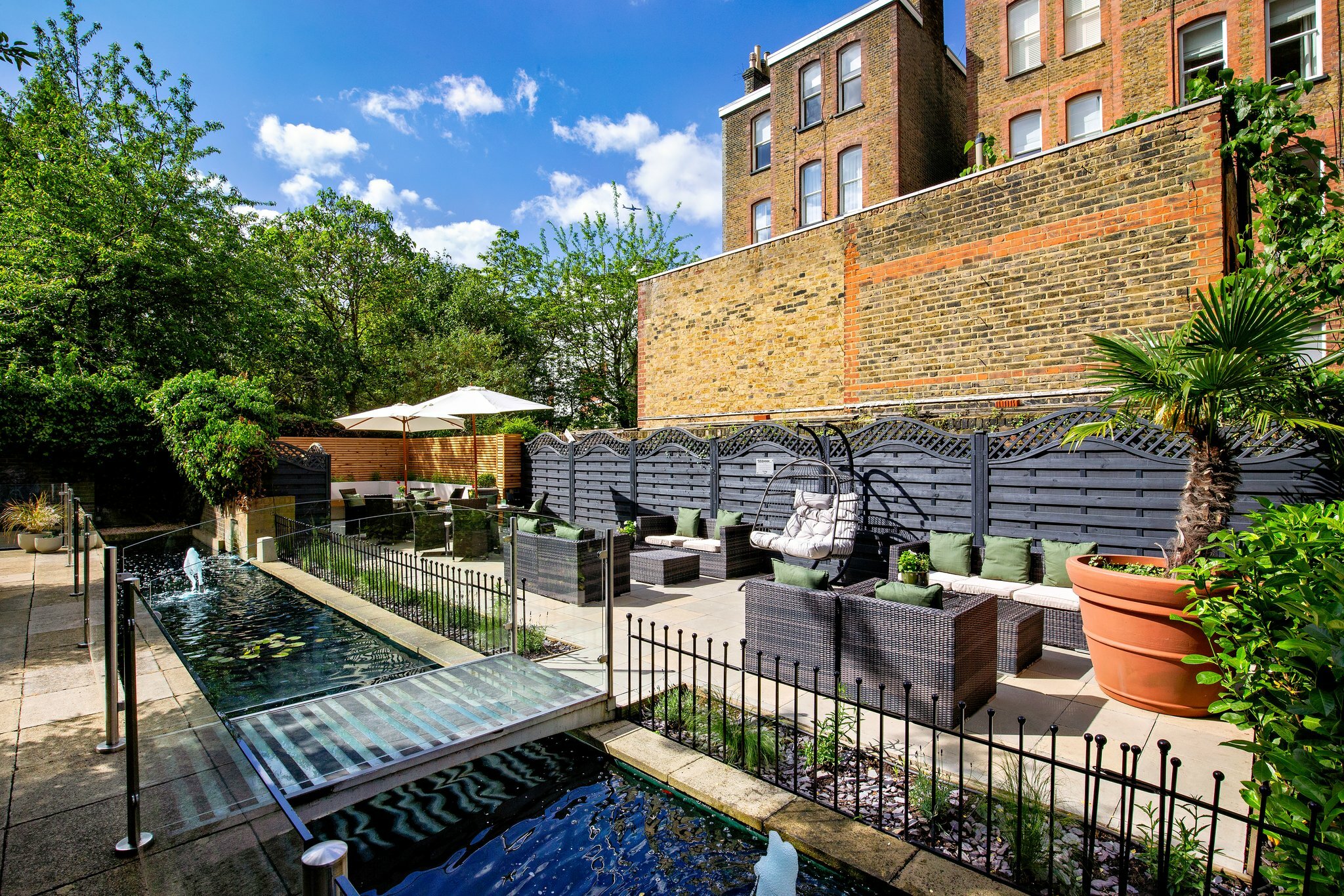 Фото Holiday Inn London - Kensington High St., an Ihg Hotel