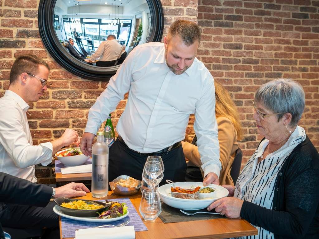 Фото Novotel Grenoble Centre