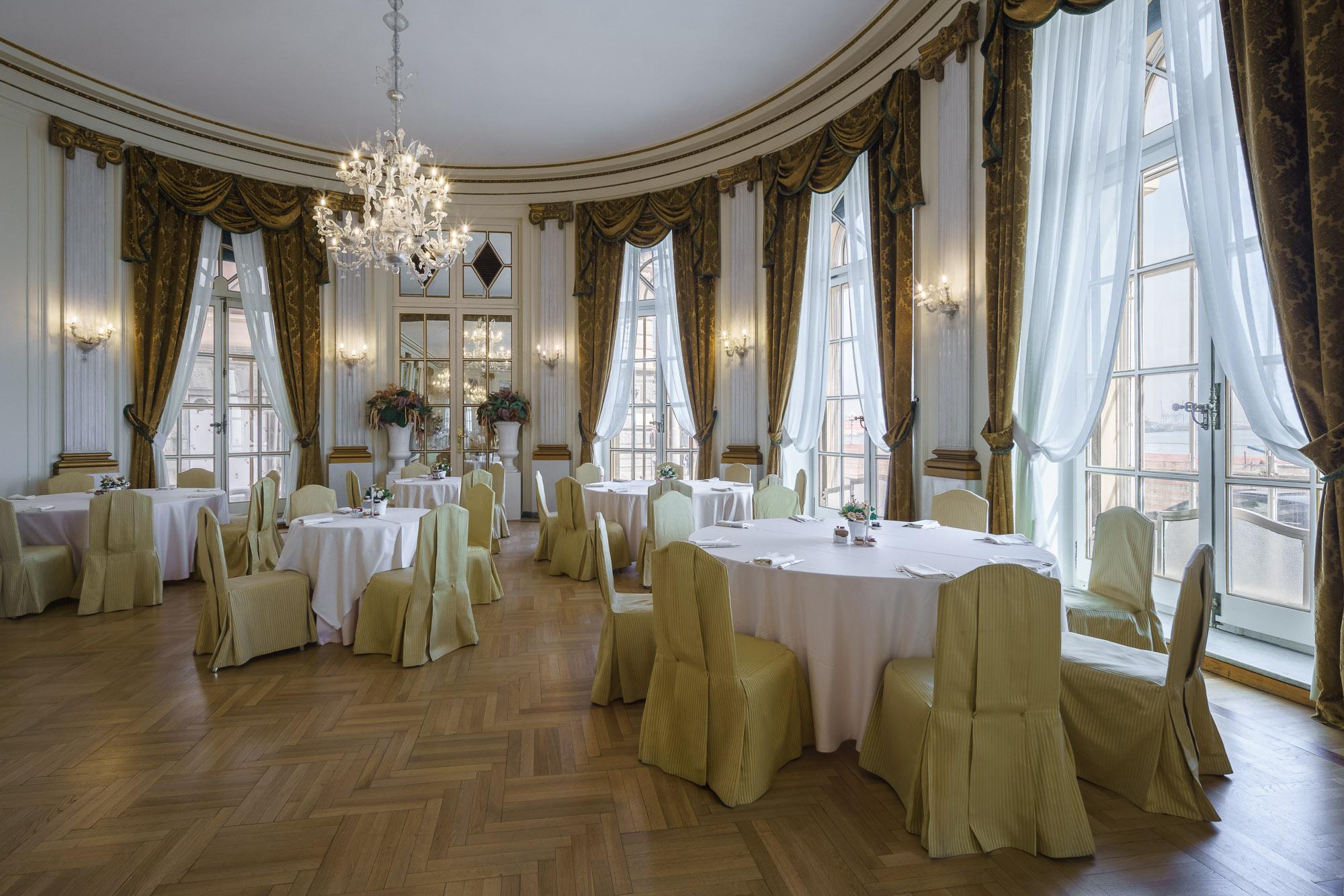 Фото Eurostars Hotel Excelsior