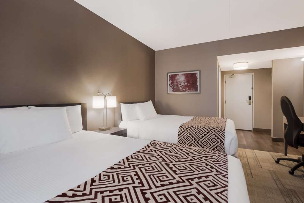 Фото Best Western Colonel Butler Inn