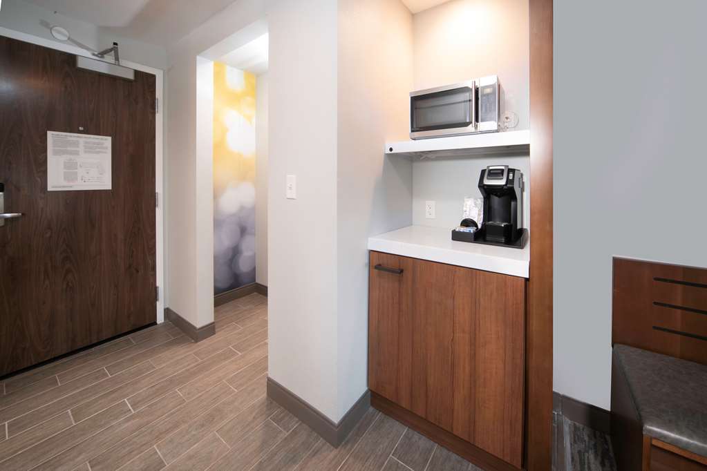 Фото Hilton Garden Inn Fremont Milpitas