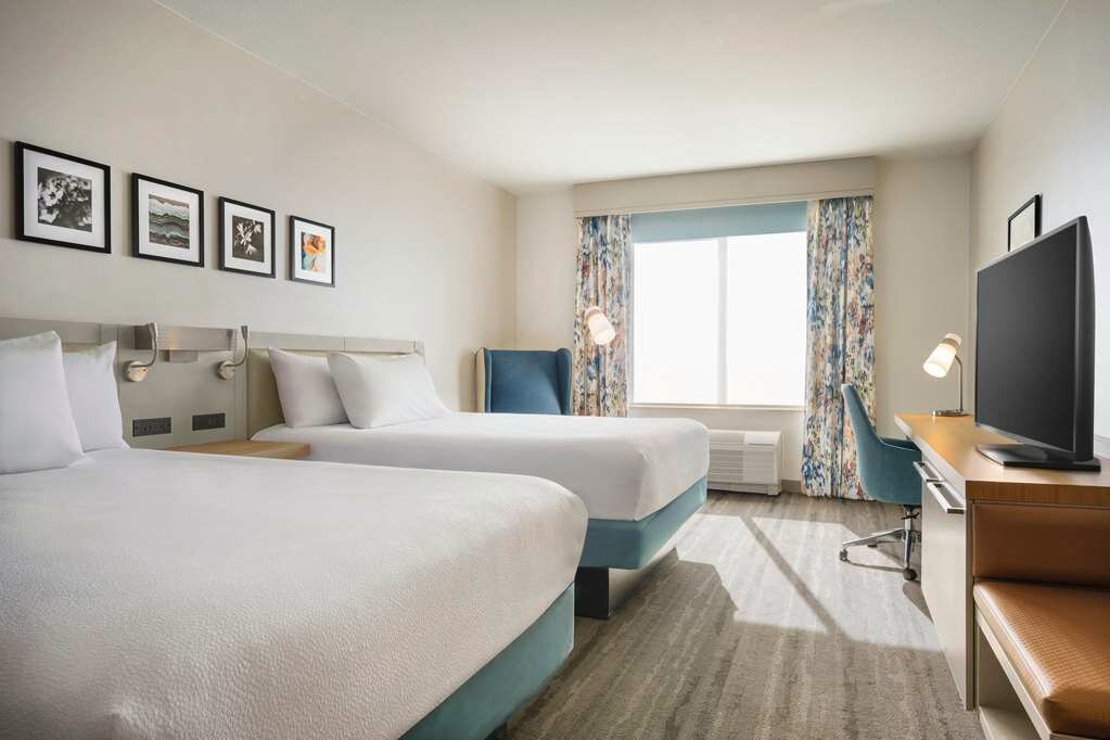 Фото Hilton Garden Inn Fort Collins