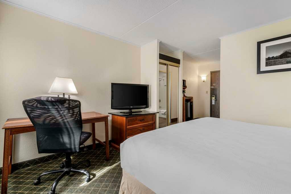 Фото Best Western Plus Augusta Civic Center Inn