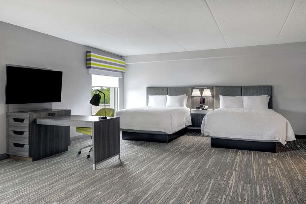 Фото Hampton Inn & Suites by Hilton Burlington Toronto