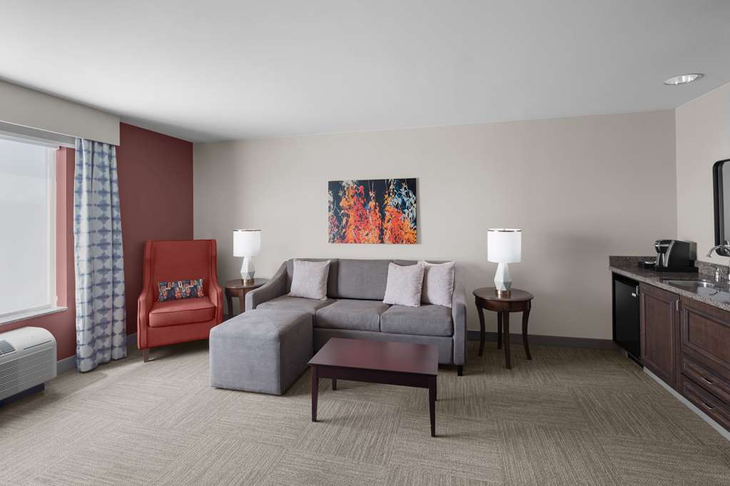 Фото Hilton Garden Inn Salt Lake City Airport