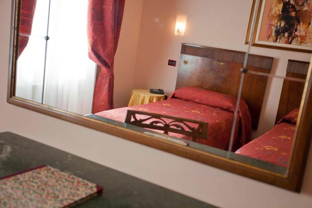 Фото Hotel La Pace