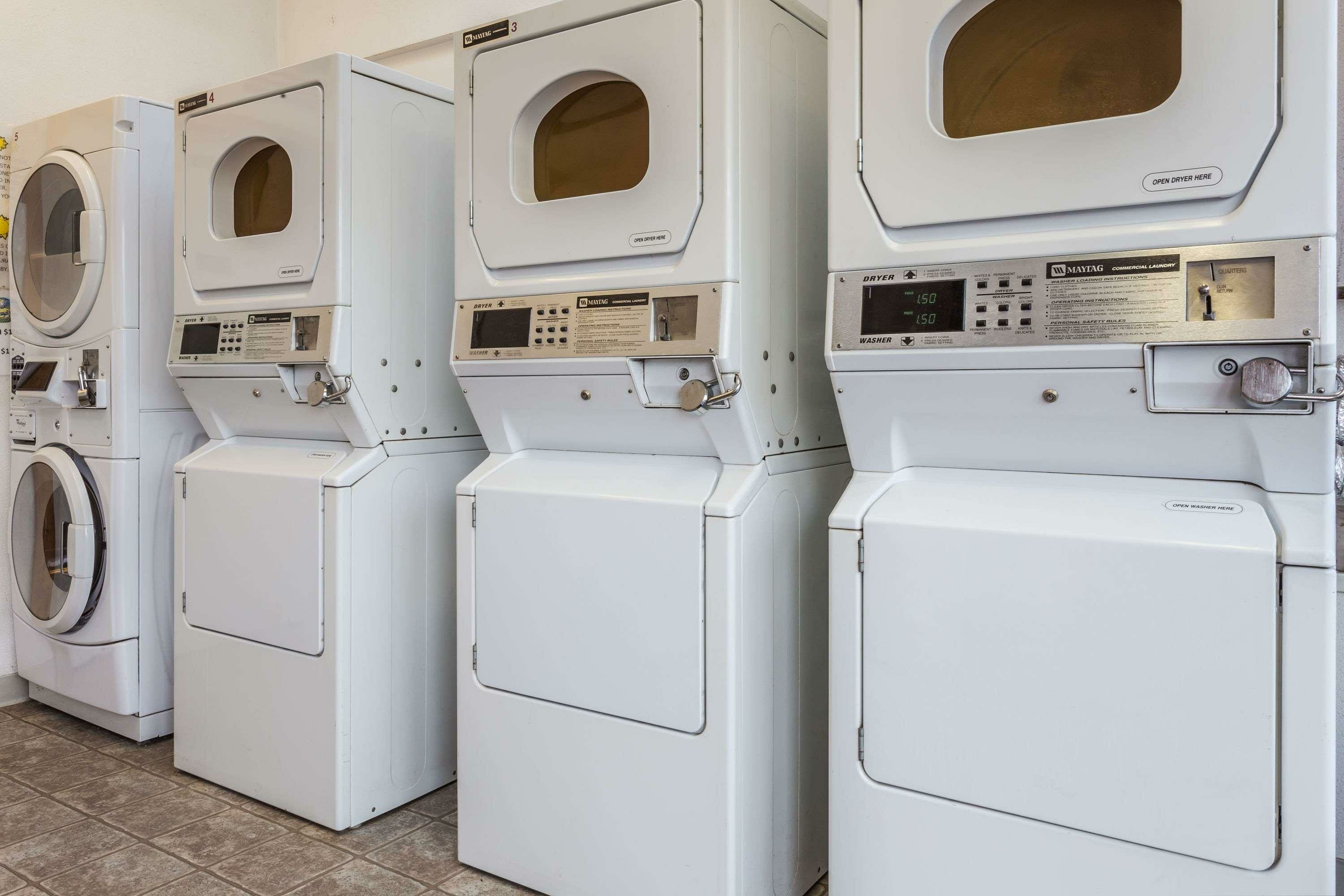 Фото Travelodge by Wyndham Pioneer Villa