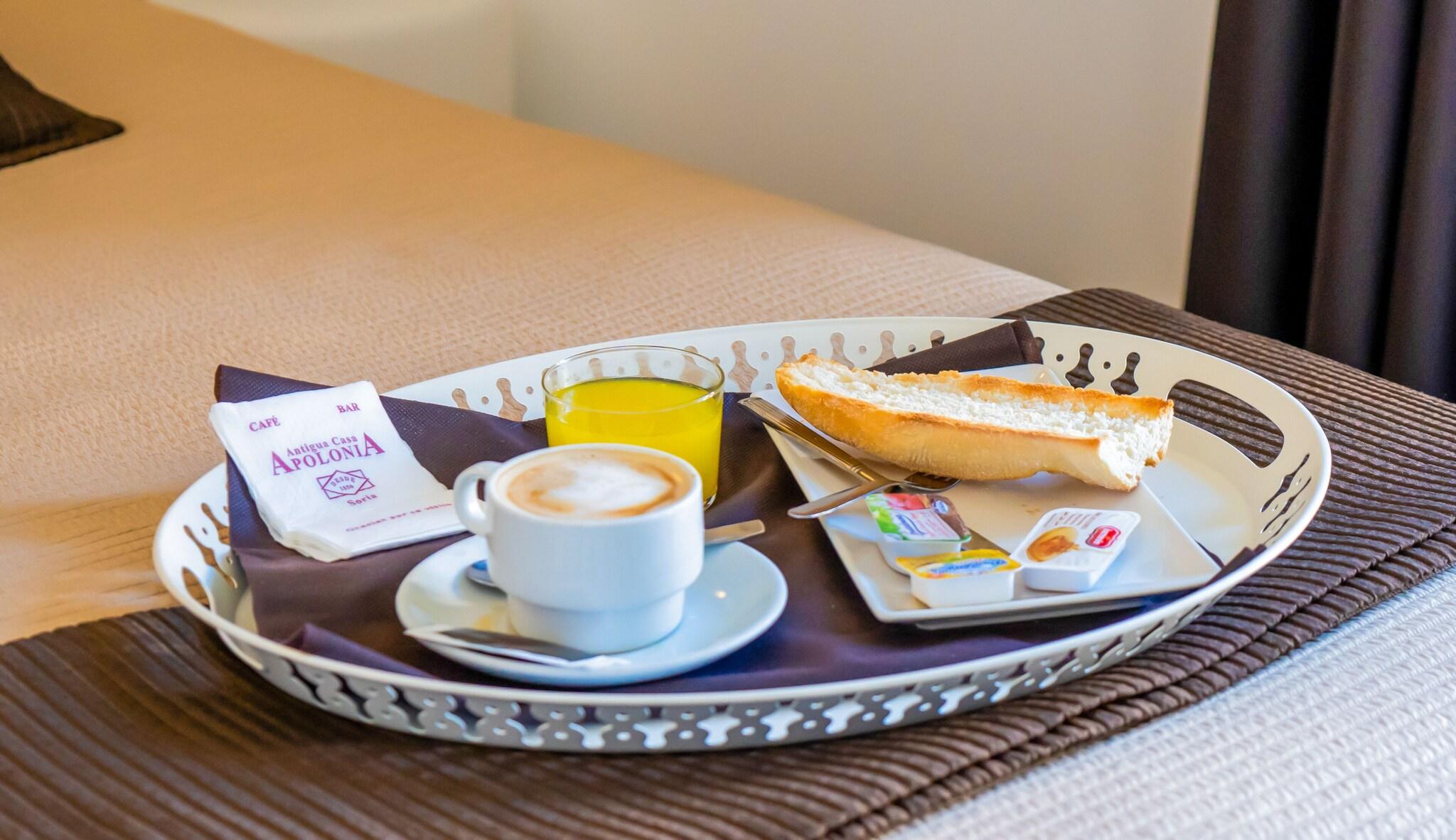 Фото Hotel Apolonia