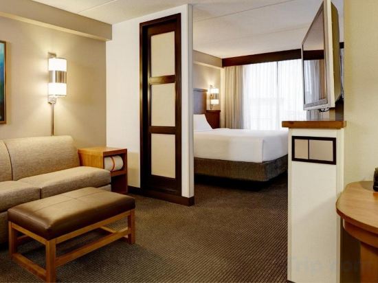 Фото Hyatt Place Chantilly Dulles Airport-South