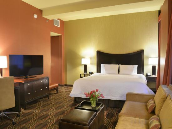 Фото Hampton Inn Majestic Chicago Theatre District