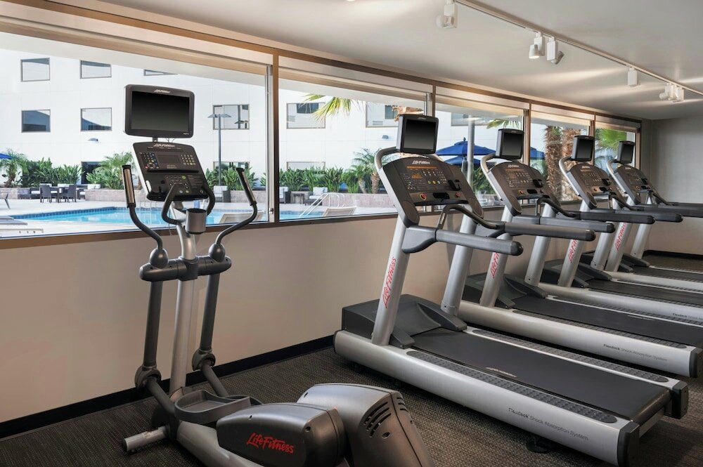 Фото Courtyard by Marriott Redwood City