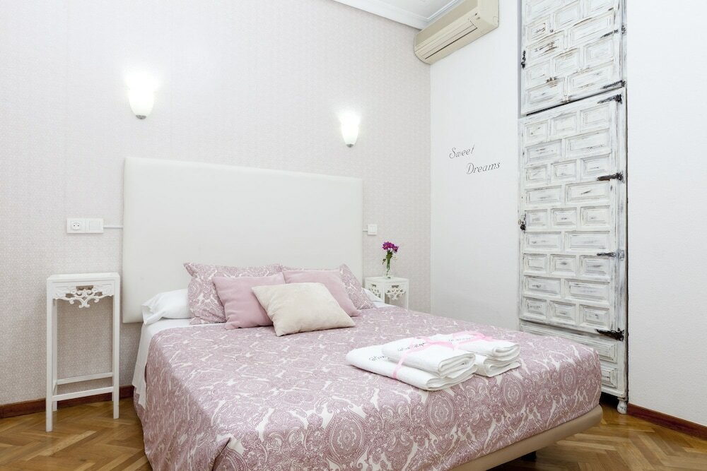 Фото Hostal Hispano Gran Vía