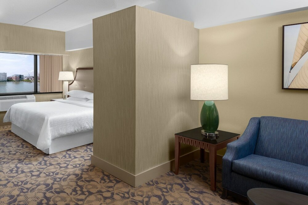 Фото Sheraton Lincoln Harbor Hotel