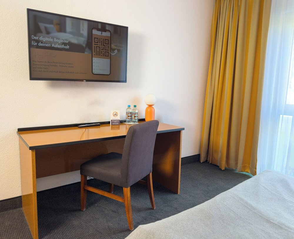 Фото Отель Coffee Fellows Frankfurt-Airport