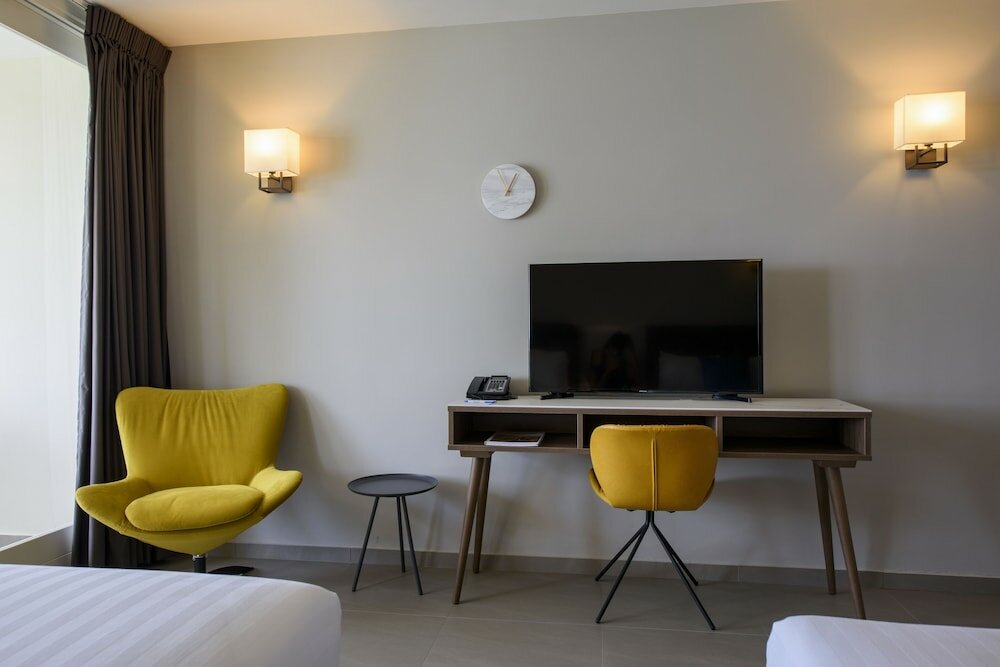 Фото Avila Beach Hotel