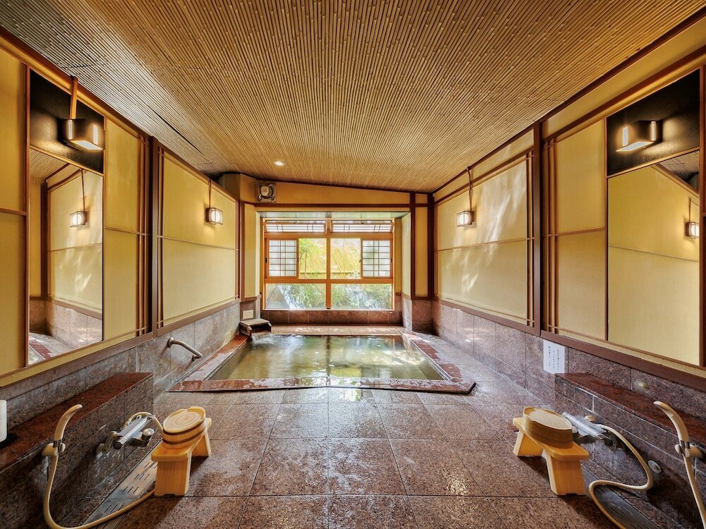 Фото Oiwakeya Ryokan