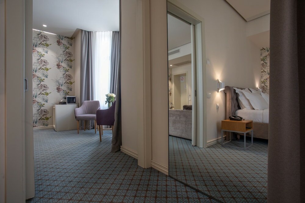 Фото Jump Inn Hotel Belgrade