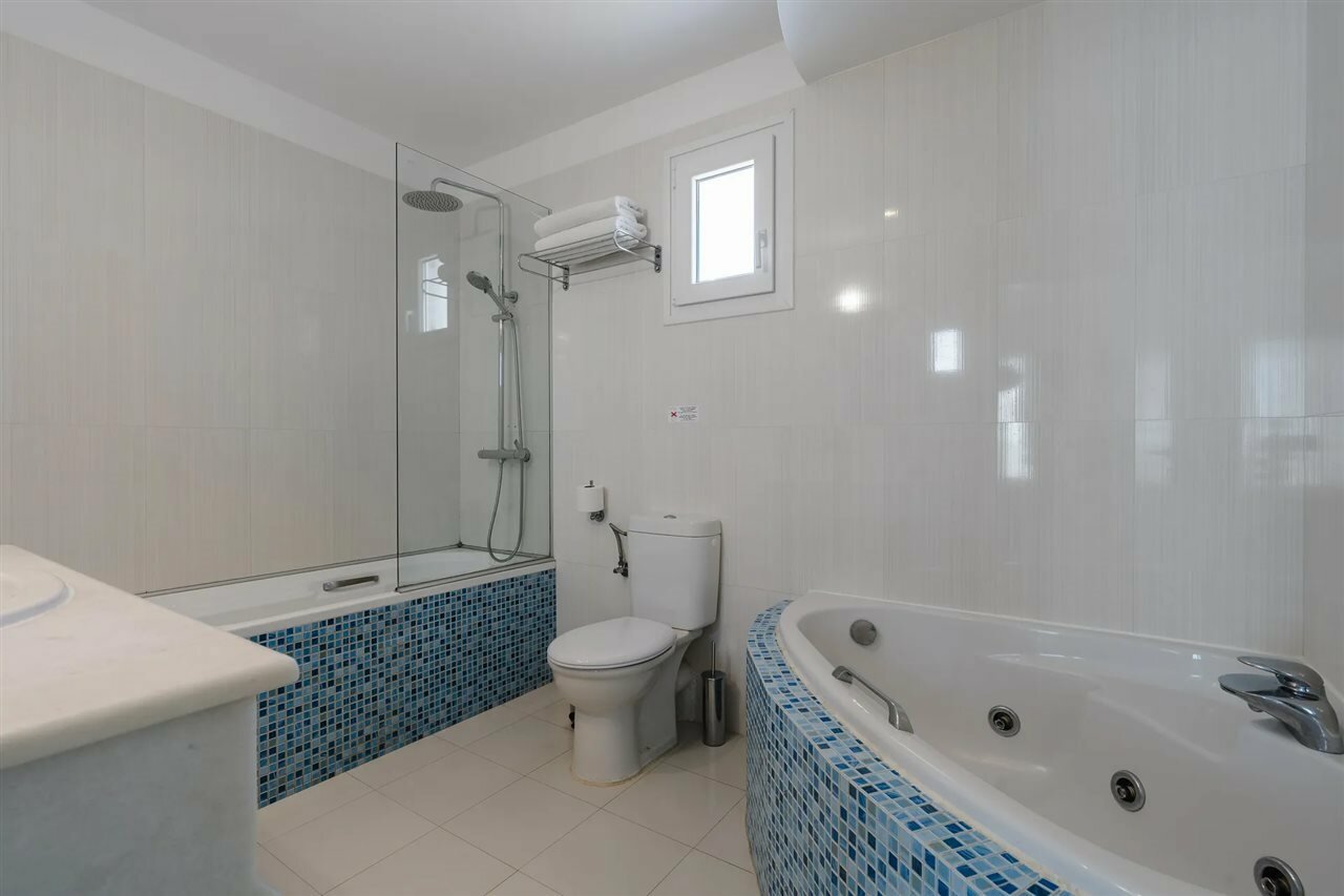 Фото Mitos Suites