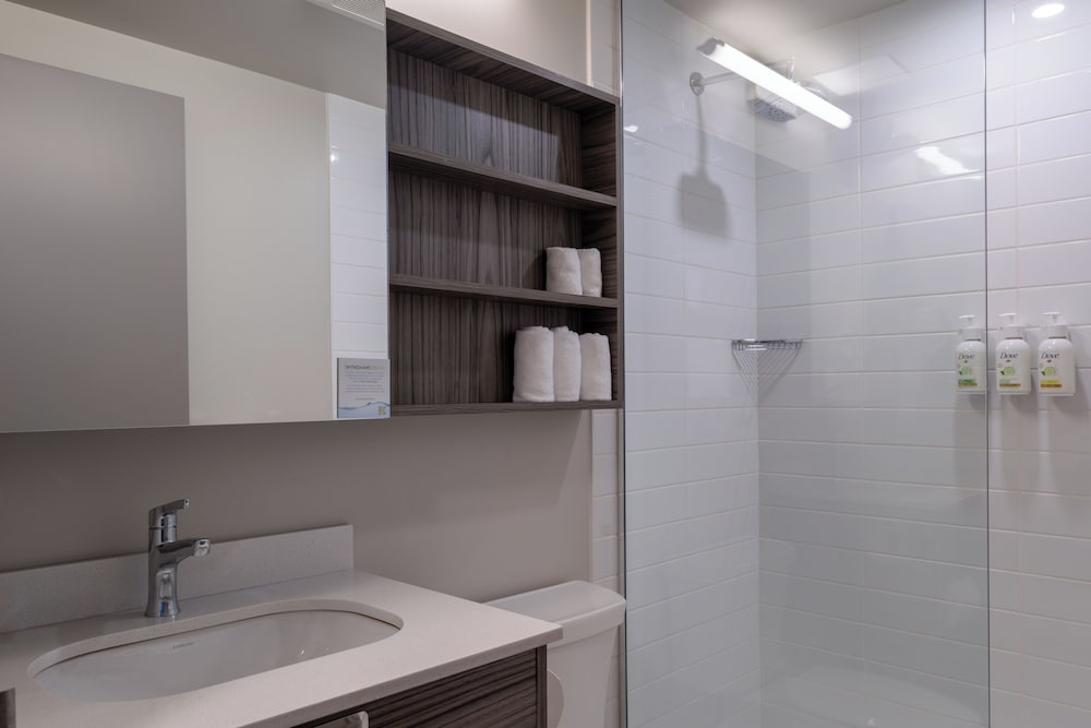 Фото Microtel Inn & Suites by Wyndham Kanata Ottawa West