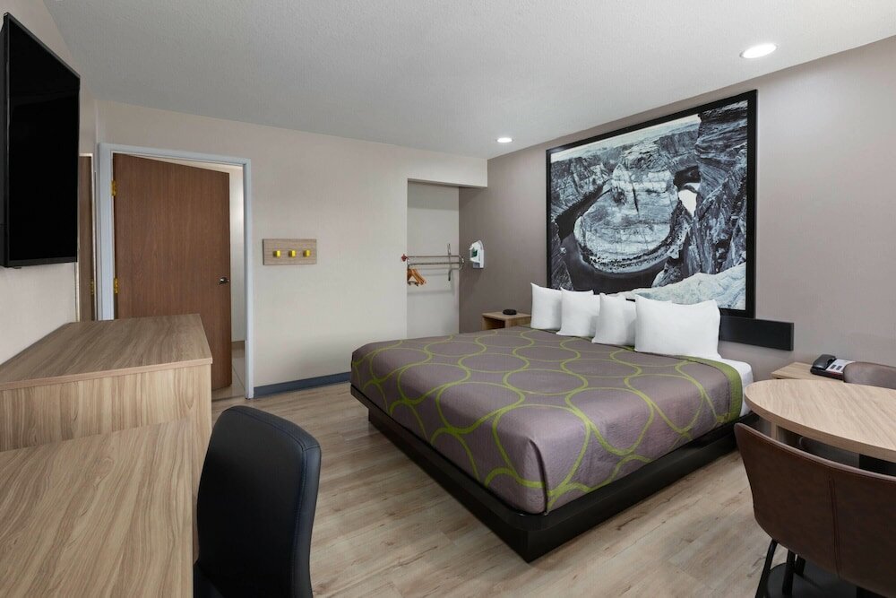 Фото Super 8 by Wyndham Tucson/Grant Road Area Az