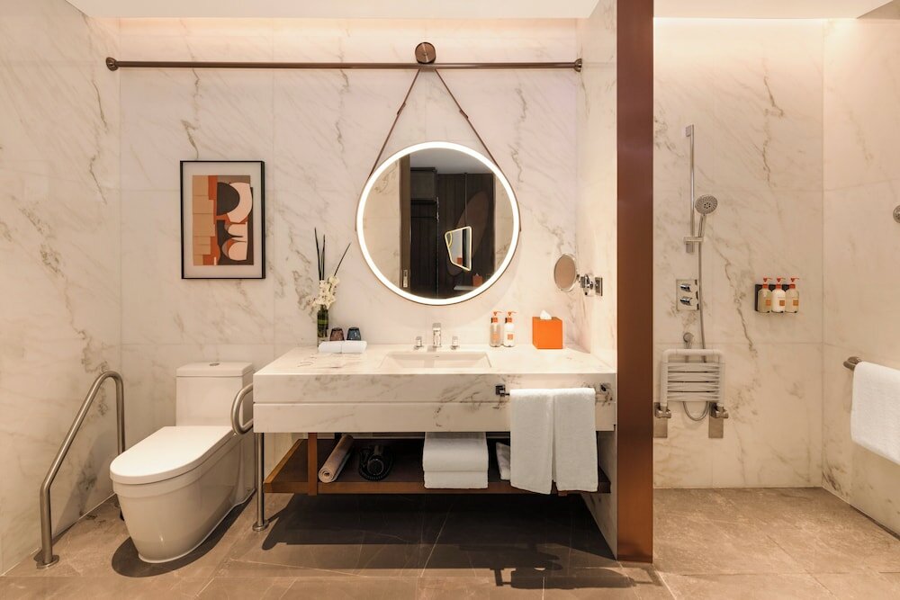 Фото Crowne Plaza Qingdao Jinshui, an Ihg Hotel