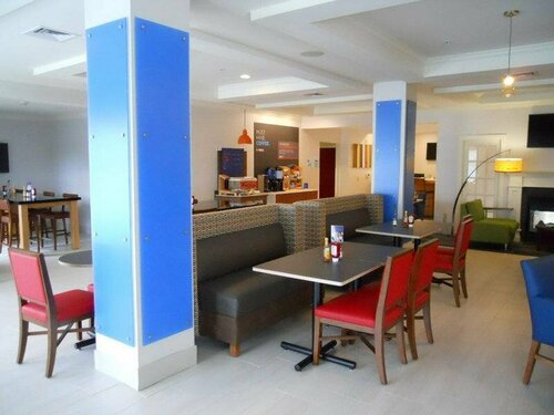 Гостиница Holiday Inn Express Bethlehem Airport - Allentown Area, an Ihg Hotel в Бетлехеме