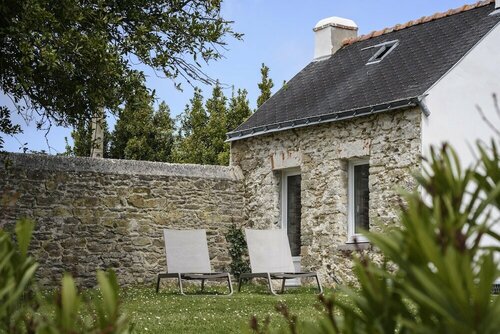 Гостиница Hôtel Le Clos Fleuri в Лорьяне