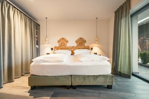 Внешний вид отеля La Cort My Dollhouse - Adults Only в Кастельрутто, фото 2