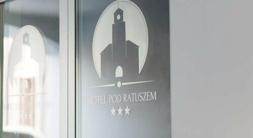 Гостиница Hotel Pod Ratuszem в Велюни
