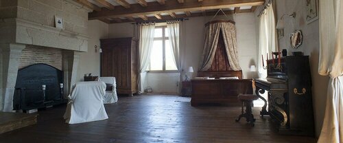 Гостиница Logis De Riparfonds в Брессюире