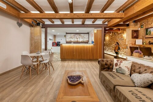 Хостел Hostal 977 в Таррагоне