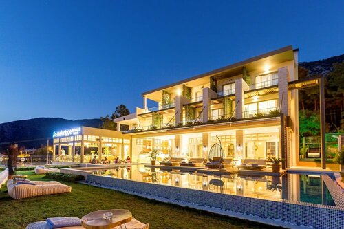 Гостиница Melanippe Relaxing Hotel в Кумлудже