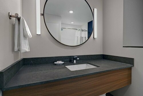 Гостиница Fairfield Inn & Suites by Marriott Milwaukee Brookfield в Брукфилде