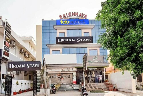 Fabhotel Urban Stay