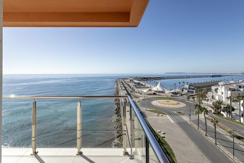 Гостиница Innside by Melia Alicante Porta Maris в Аликанте