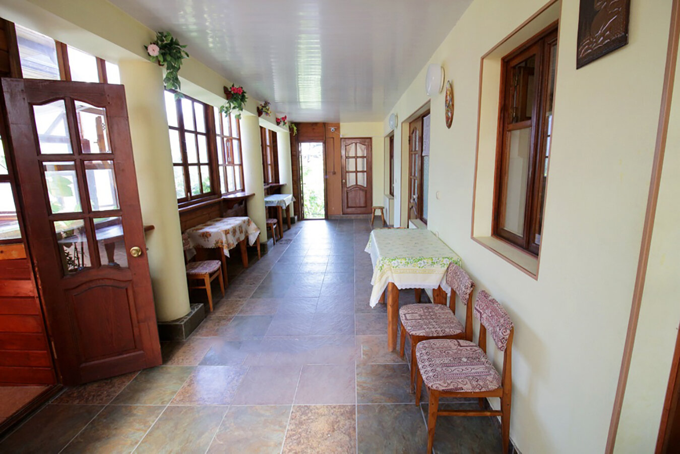 Фото Людива