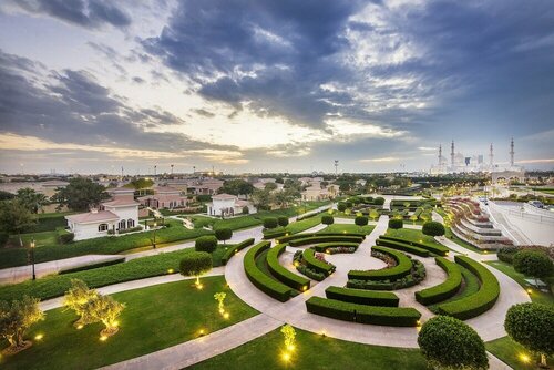Гостиница The Ritz Carlton Abu Dhabi Grand Canal в Абу-Даби