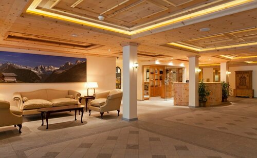 Гостиница Badrutt's Palace Hotel в Самедане